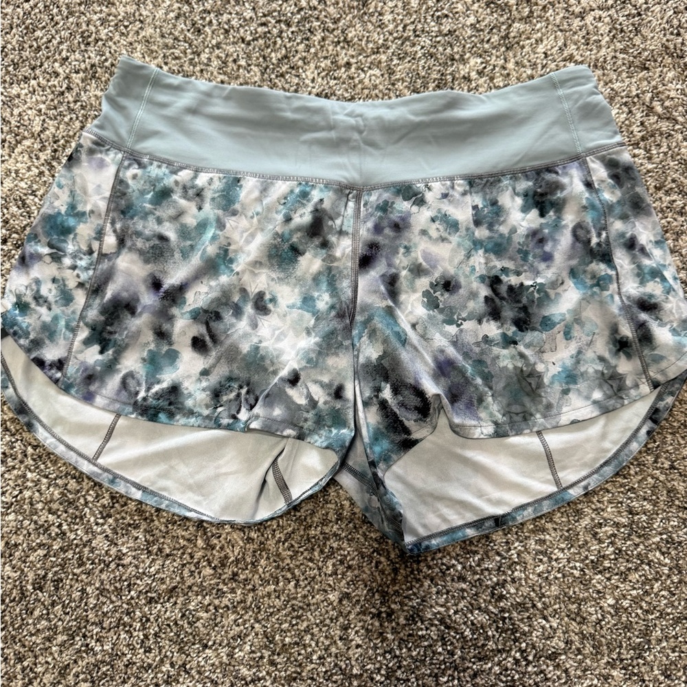Lululemon run times shorts. 4 inches.